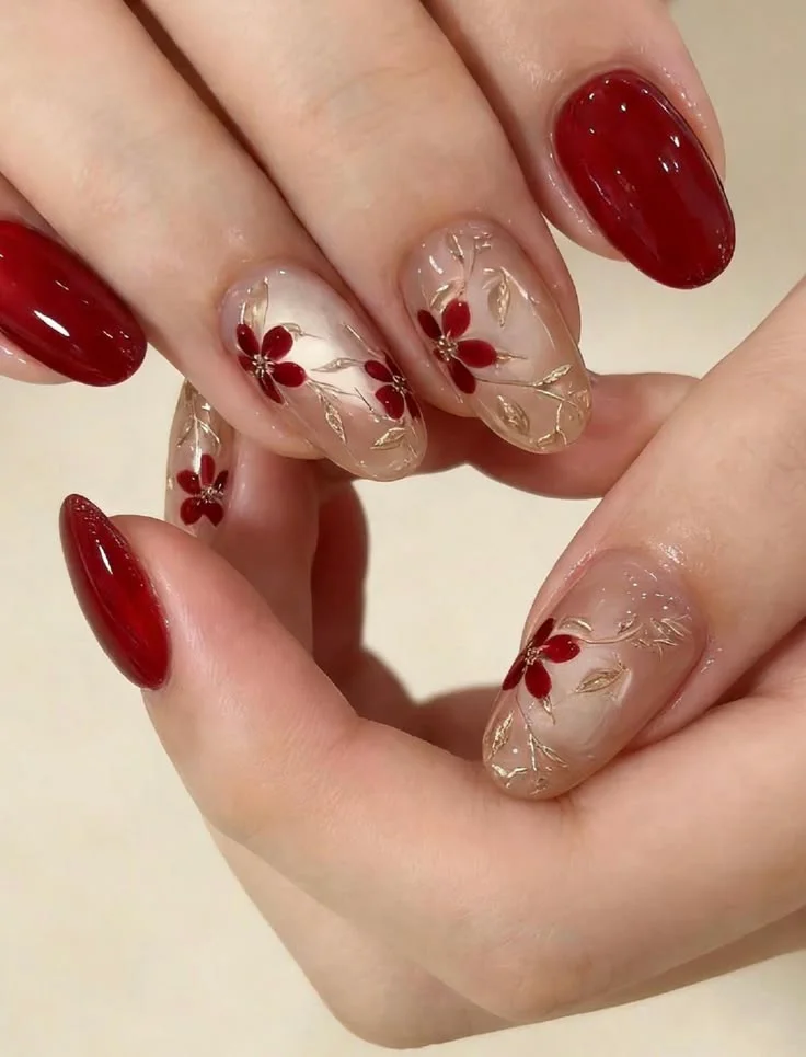 mẫu nail Tết màu đỏ