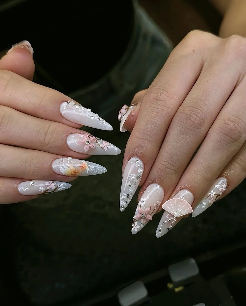 mau nail tet75