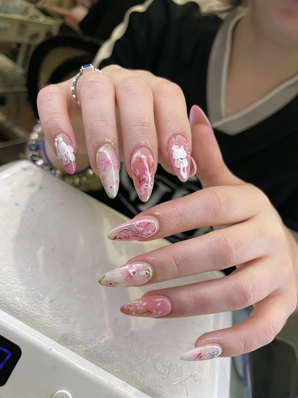 mau nail tet70
