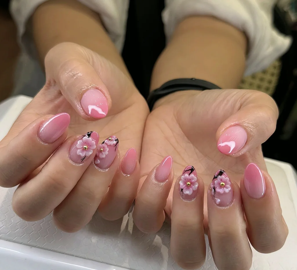 mau nail tet26